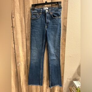 Girls Zara straight leg Jean, (USA women’s 2) but fit like a girls 13/14